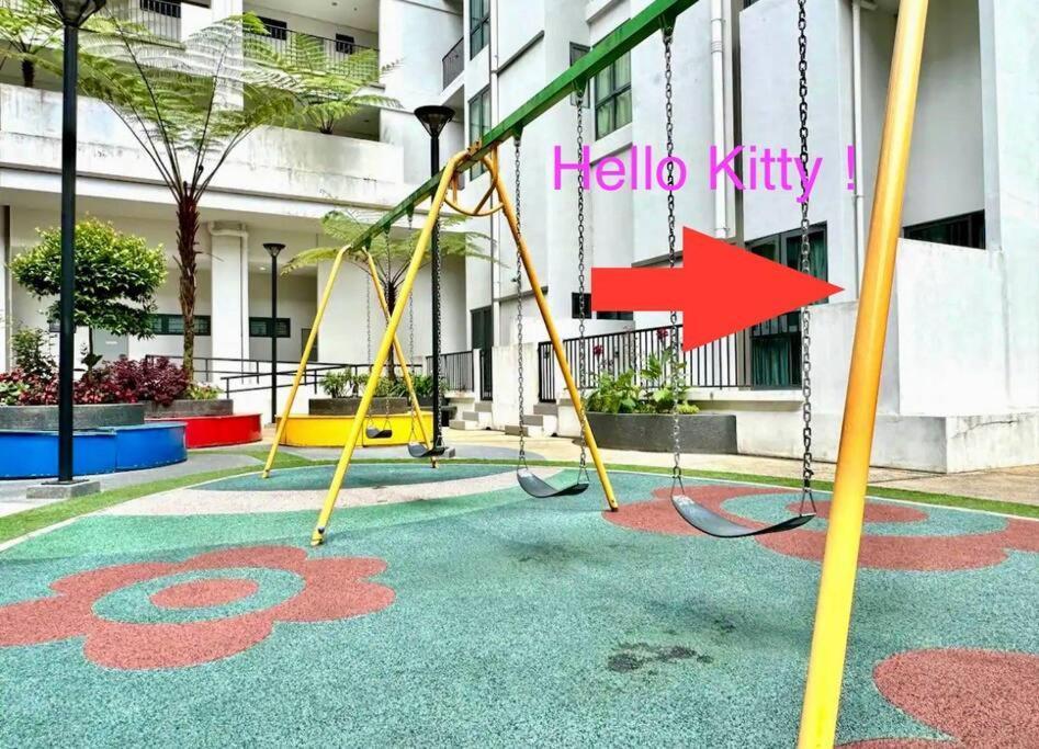 Hello Kitty Homestay - Cameron Highlands - Spacious Studio - Perfect For Families - Sleeps 4 And Baby Tanah Rata Exteriör bild